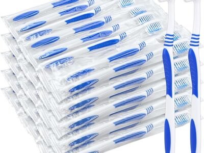 Short-term rental or hotel disposable toothbrush